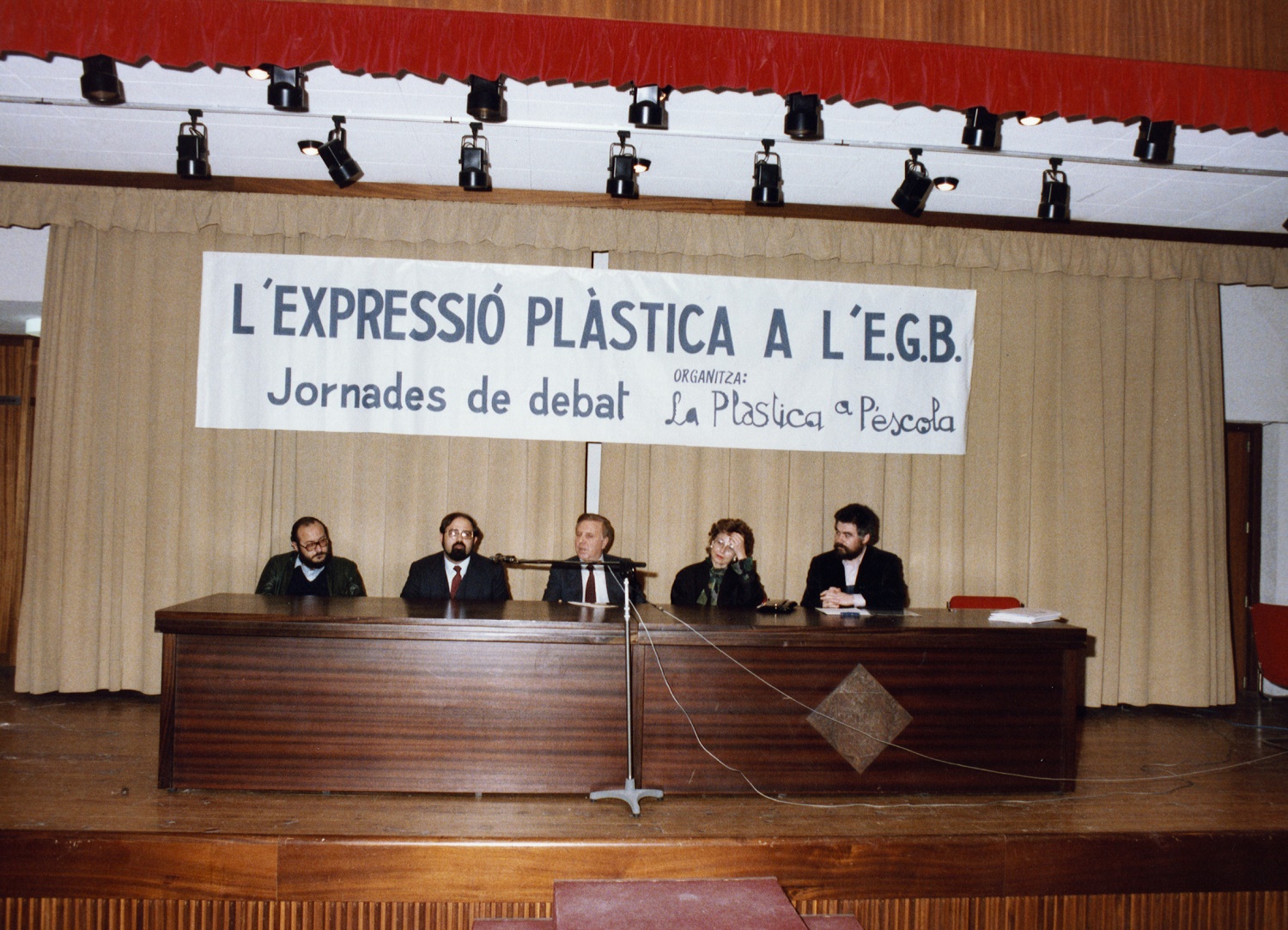 Tarragona. Jornades expressió plàstica a l'EGB